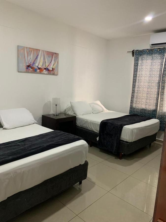 Micro Hotel Rio De Piedras Сан-Педро-Сула Екстер'єр фото
